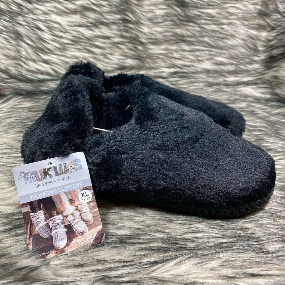 black Plush Furry Slippers XL 10-11 - Picture 4 of 11